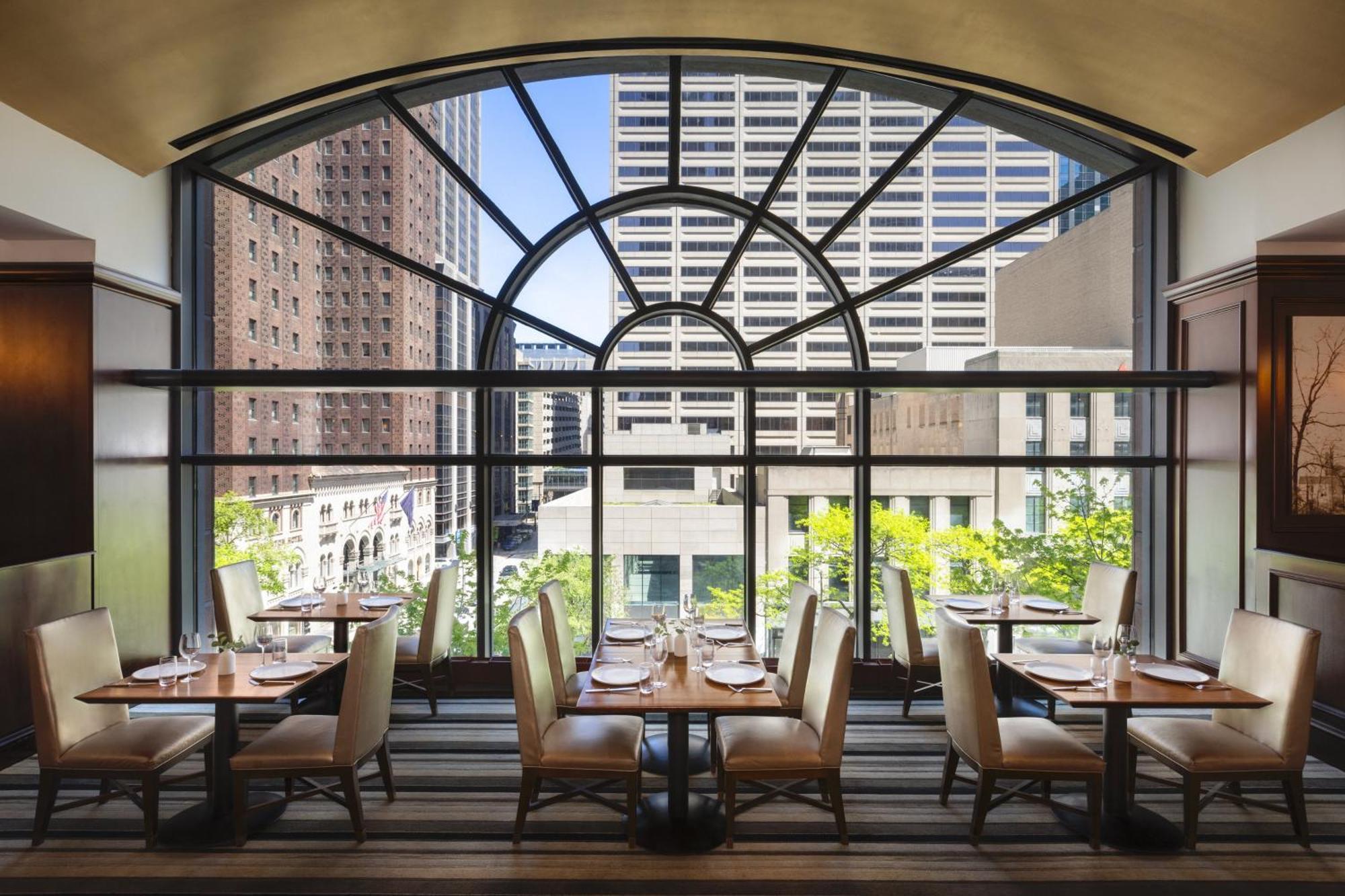 Omni Chicago Hotel Bagian luar foto